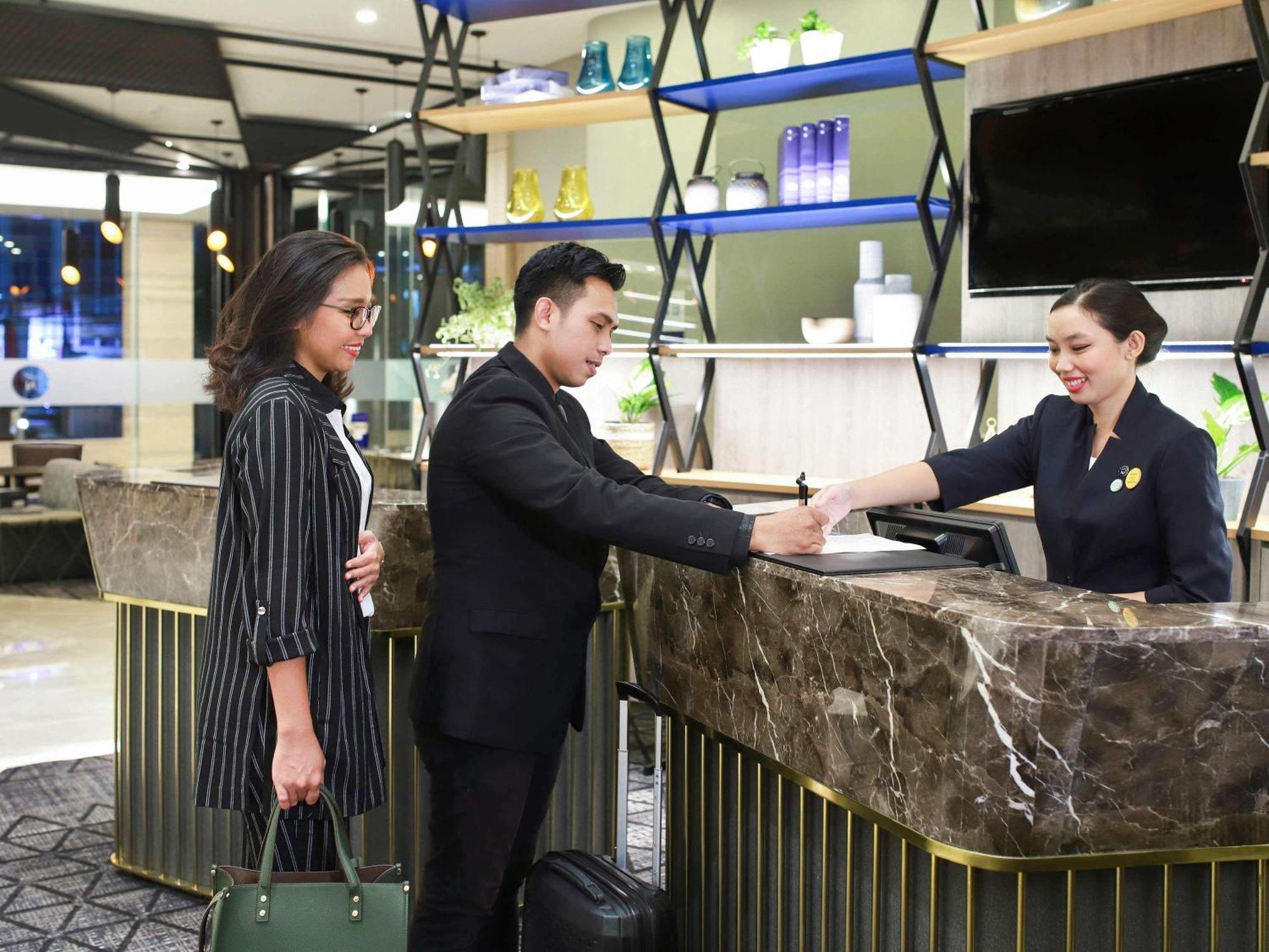Novotel Jakarta Cikini Esterno foto
